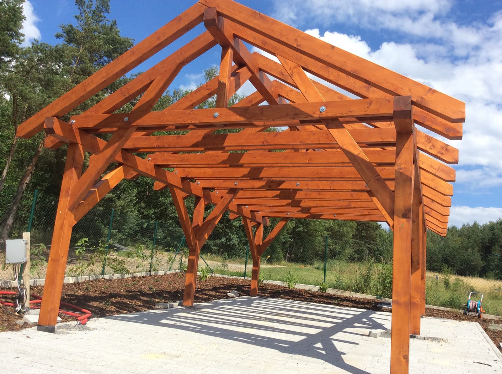 Pergola s tesařskými spoji
